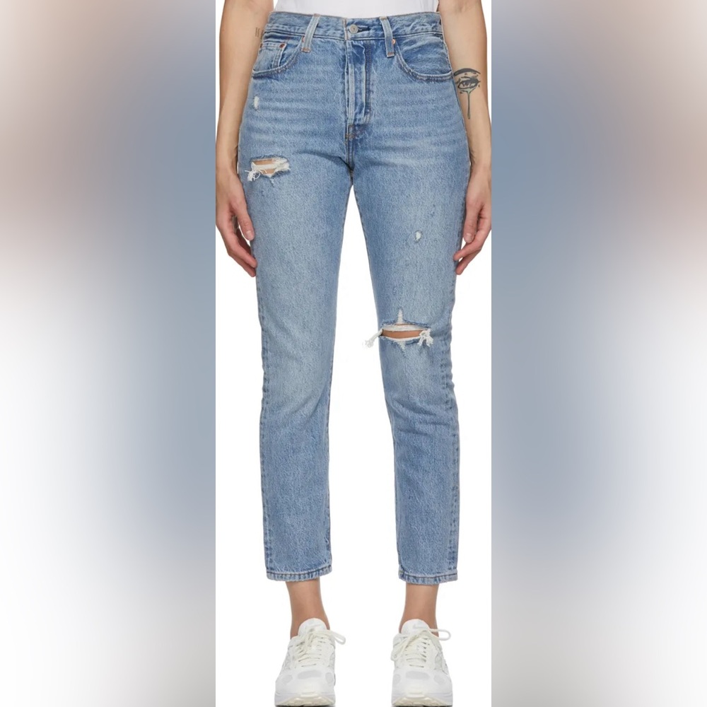Levi’s 501‎ High Waist Button Fly Skinny jeans. Distressed. Women Size W24 L28